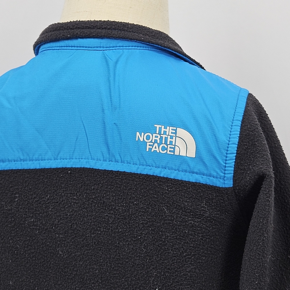 The North Face Denali size 2T fleece jacket - Picture 9 of 15
